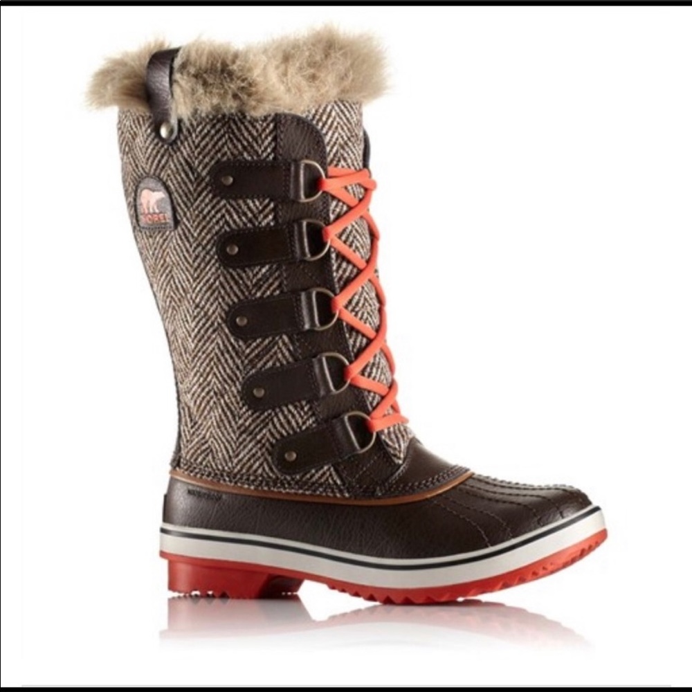 Sorel Tofino Chevron Boot - Size 8.5